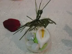 arum sur boule - Voir en grand